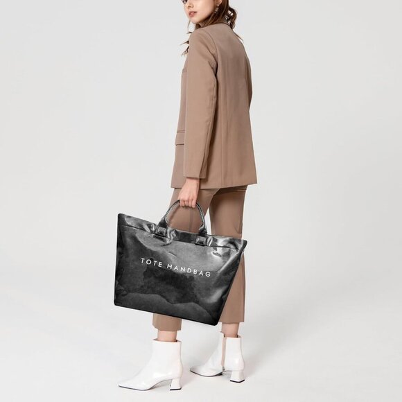 PVC Tote Bag Large Capacity Waterproof Clear Hobo Handbag for Women - Picture 8 of 9